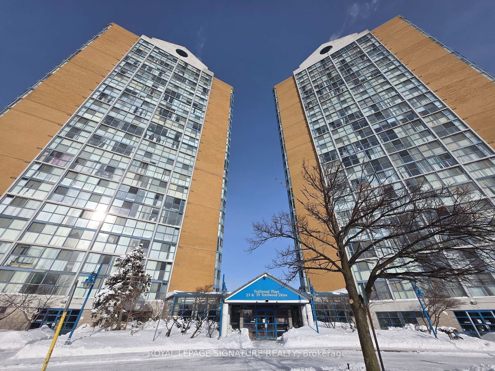 #1606 - 25 Trailwood Drive