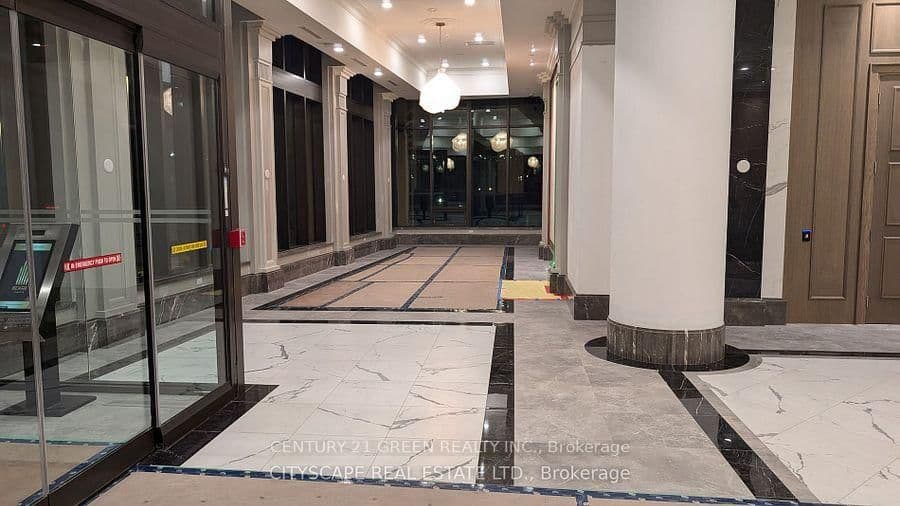 30 Elm Drive, Unit 2211