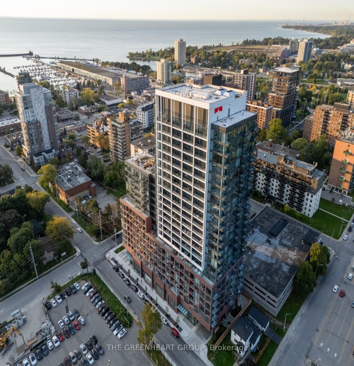 #512 - 28 Ann Street