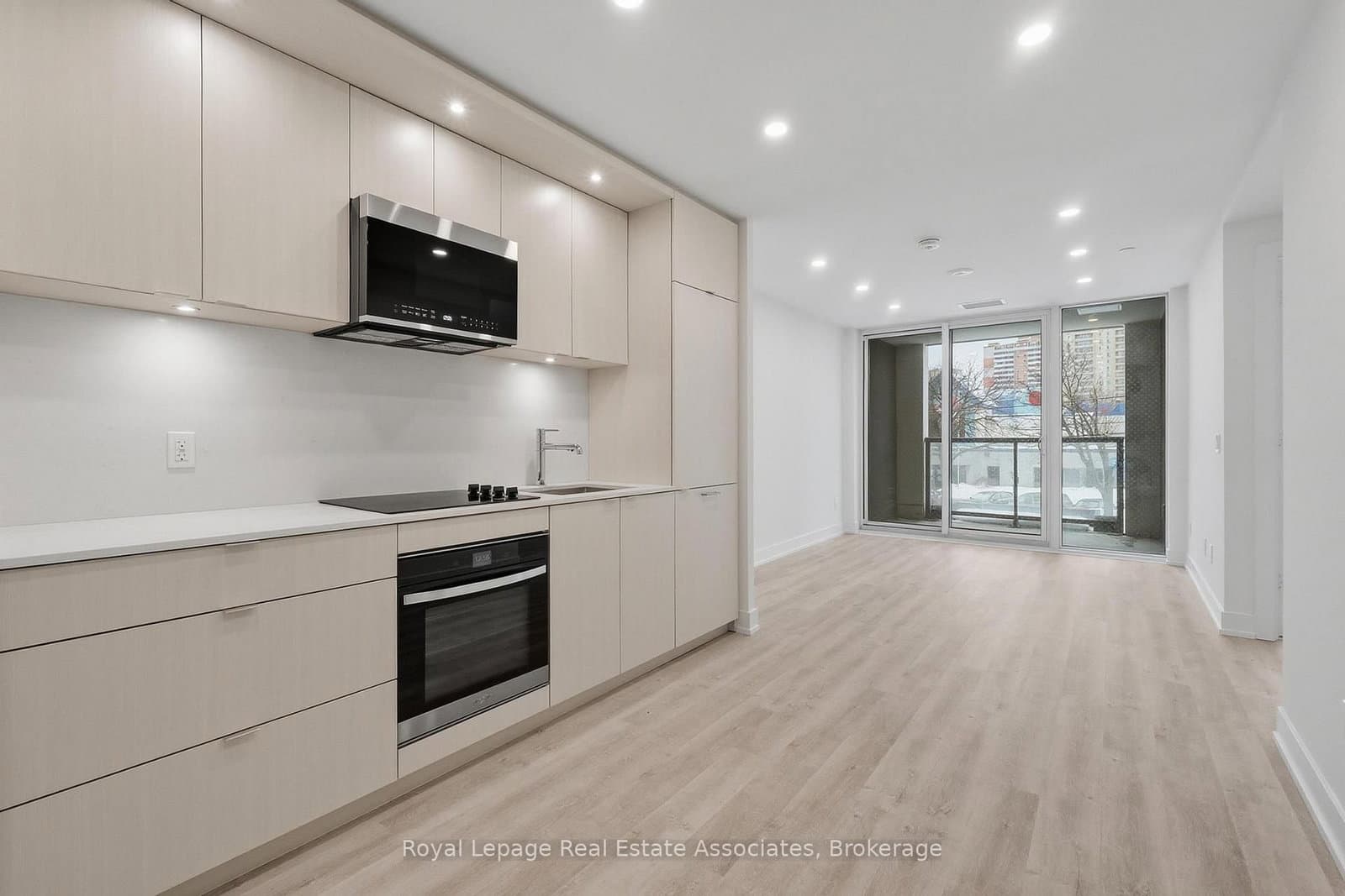 25 Cordova Avenue, Unit 212