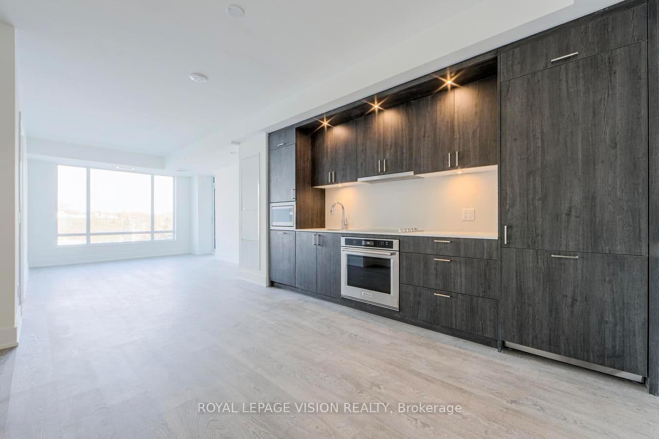 259 The Kingsway, Unit 320