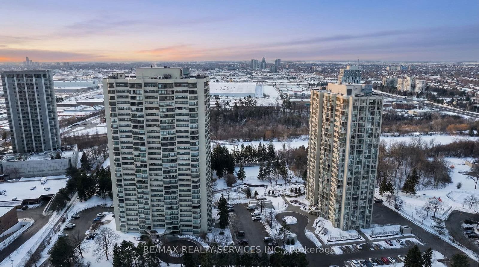 #203 - 8 Lisa Street