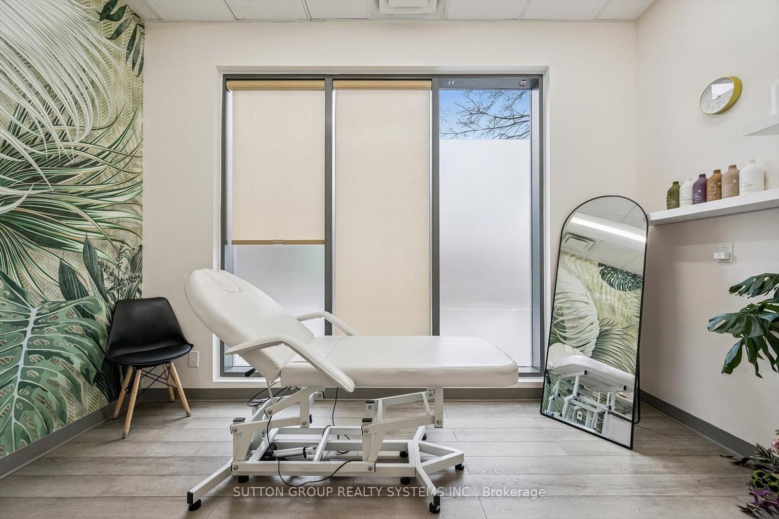 #unit 28 - 11 Bronte Road