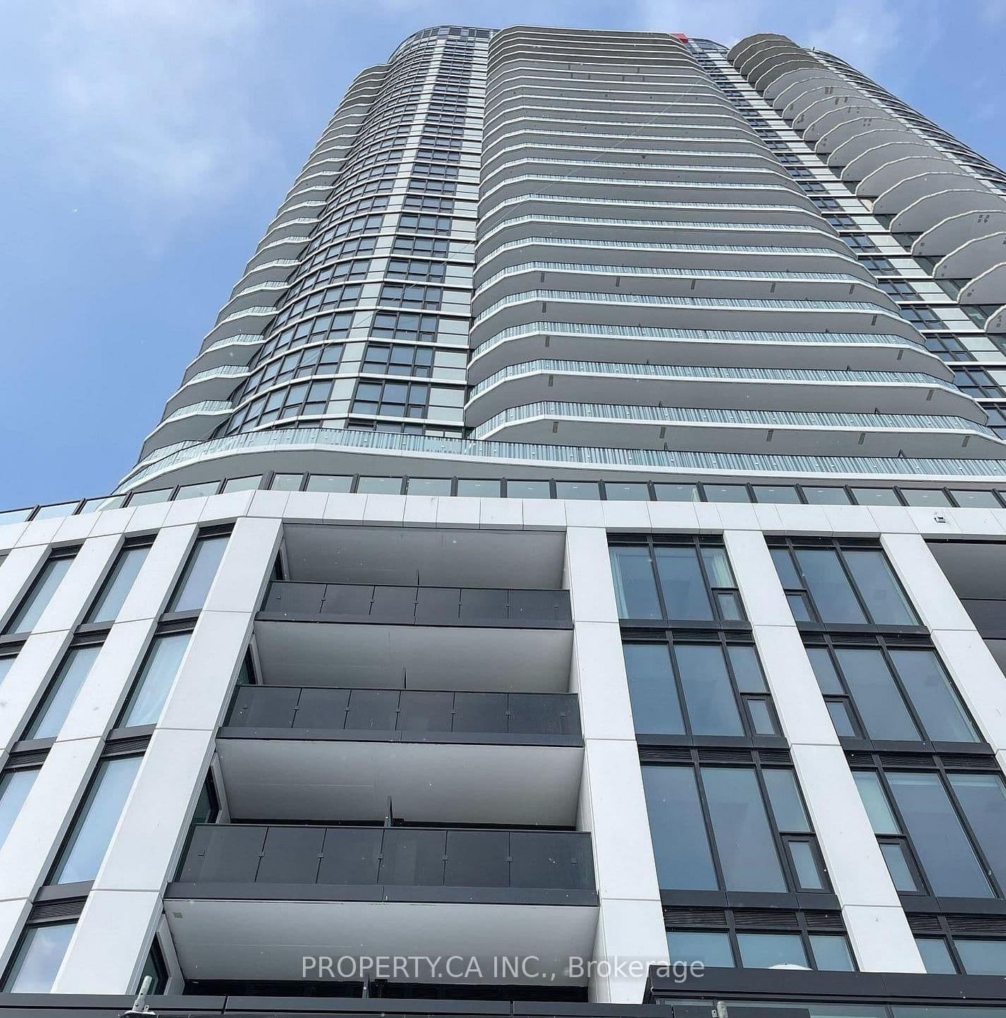 1 Fairview Road E, Unit 2010