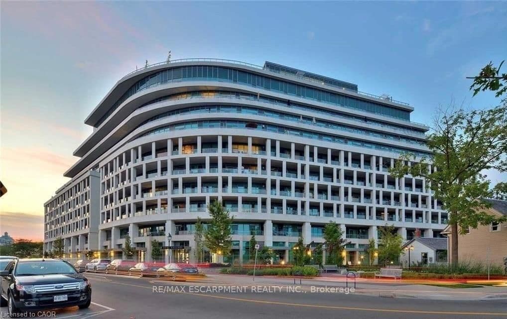 #703 - 11 BRONTE Road