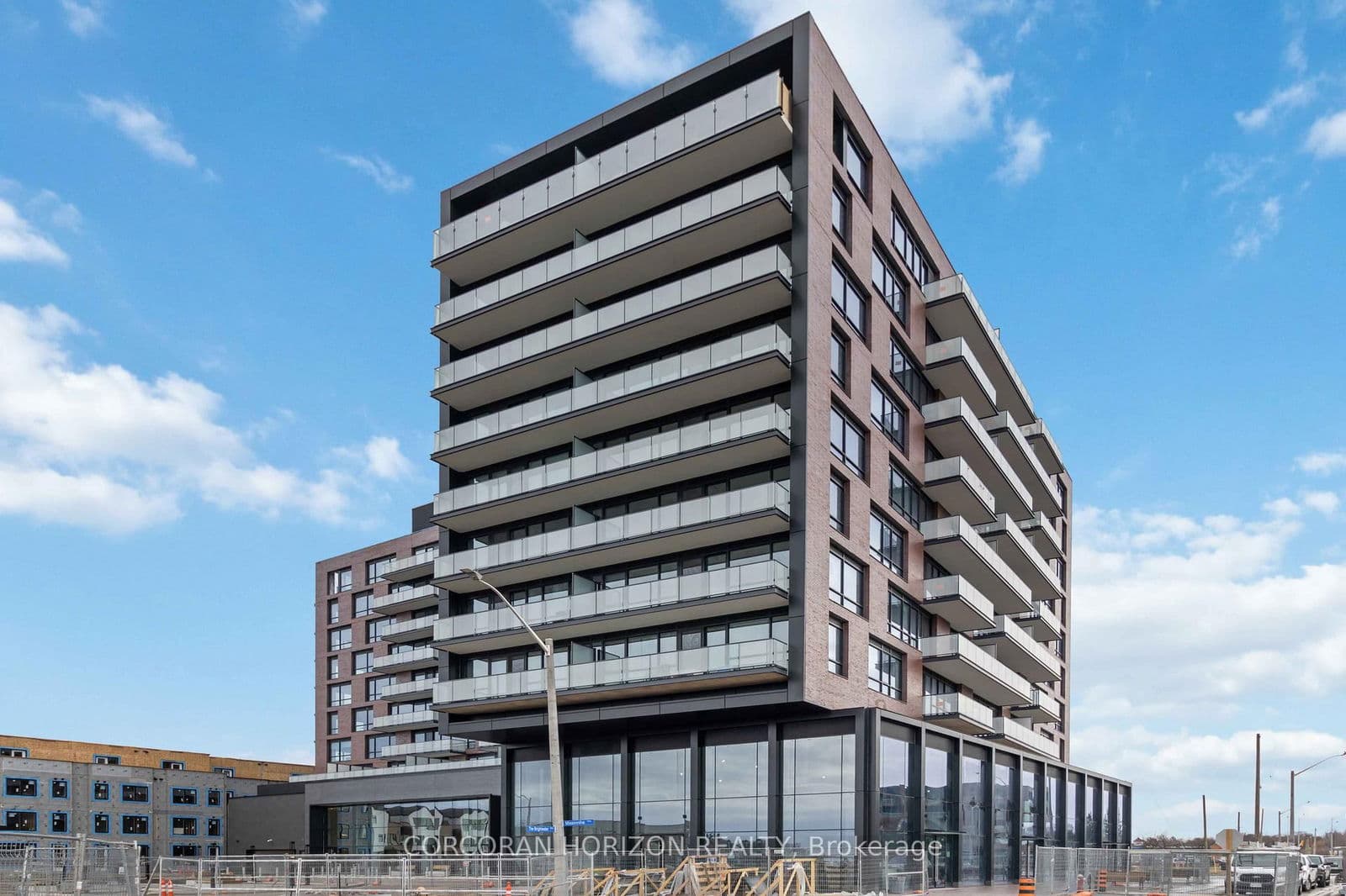 #807 - 251 Masonry Way