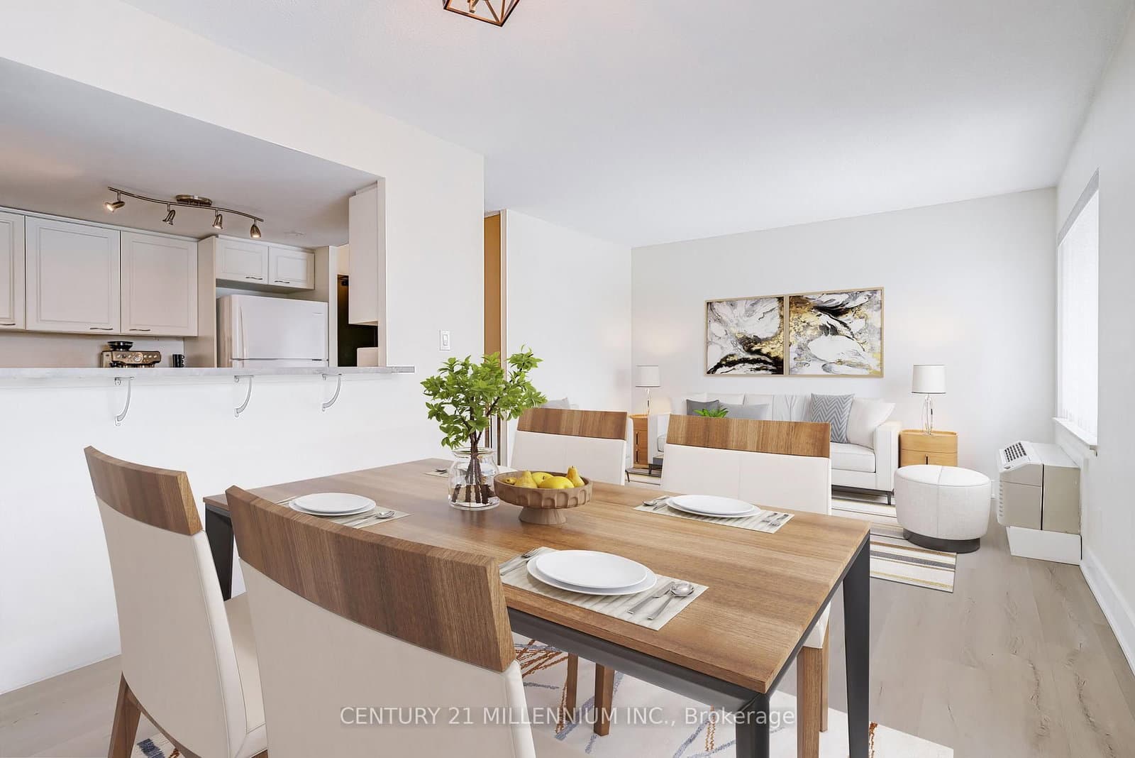 #617 - 1000 Cedarglen Gate