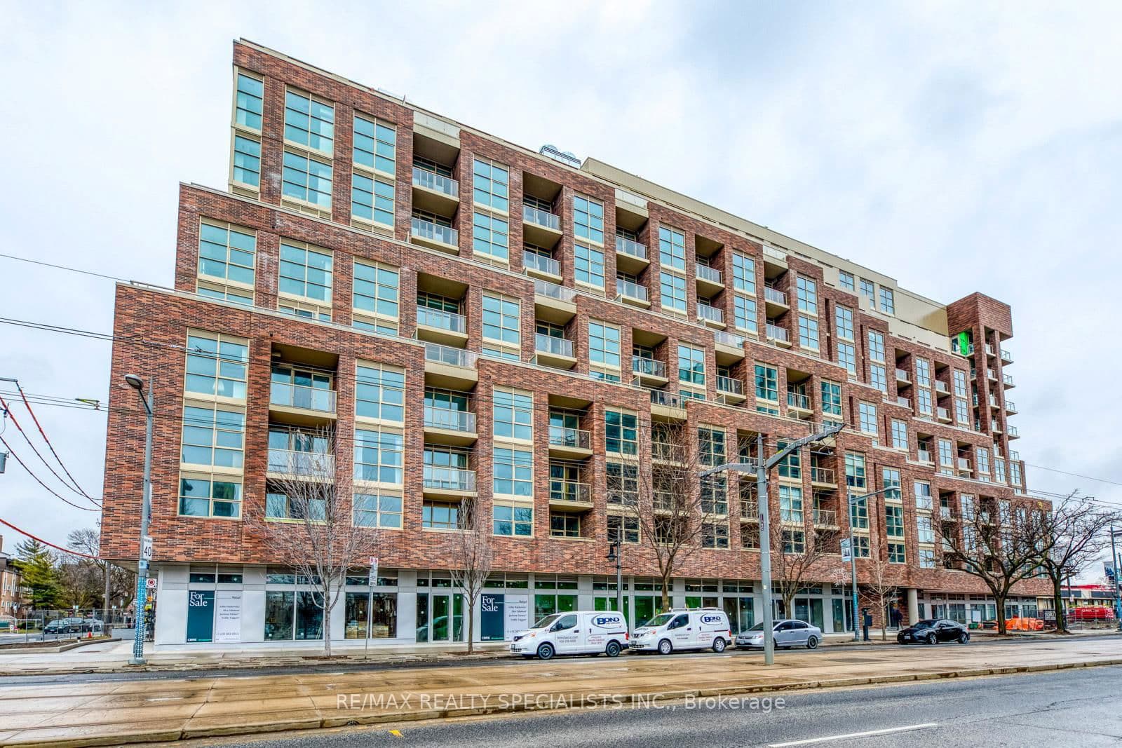 #419 - 1787 St. Clair Avenue