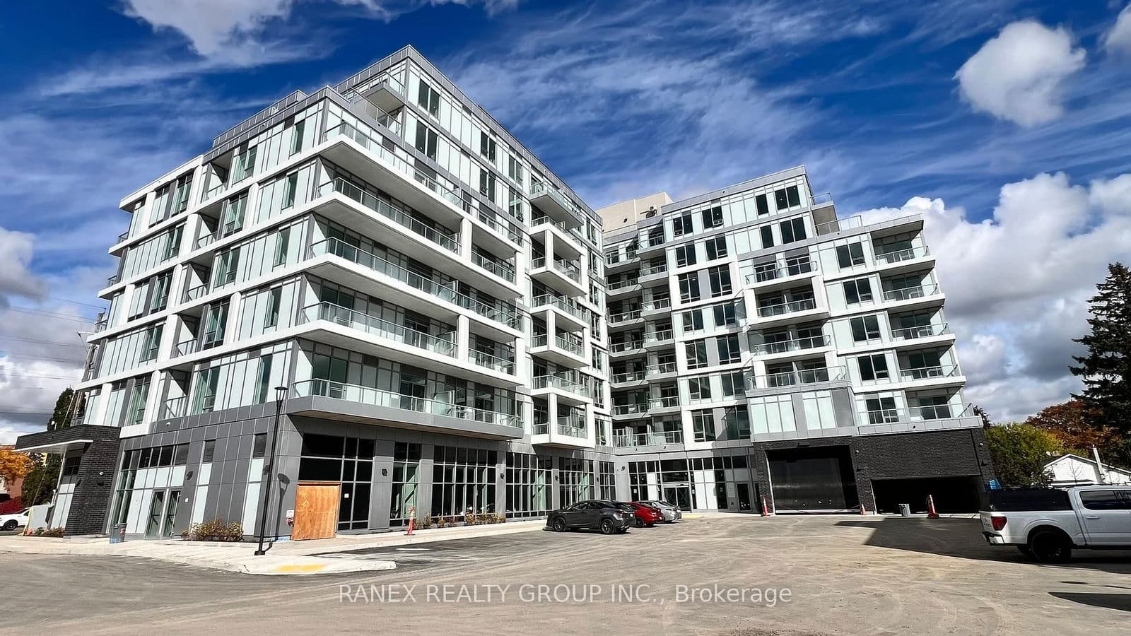 500 Plains Road E, Unit 206