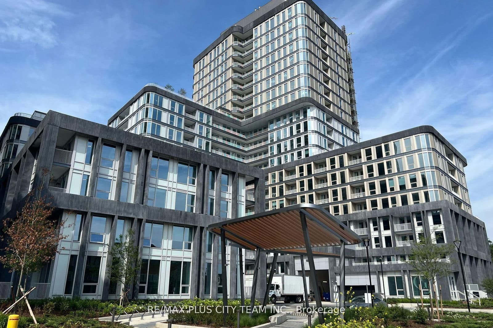 3240 William Coltson Avenue, Unit 721