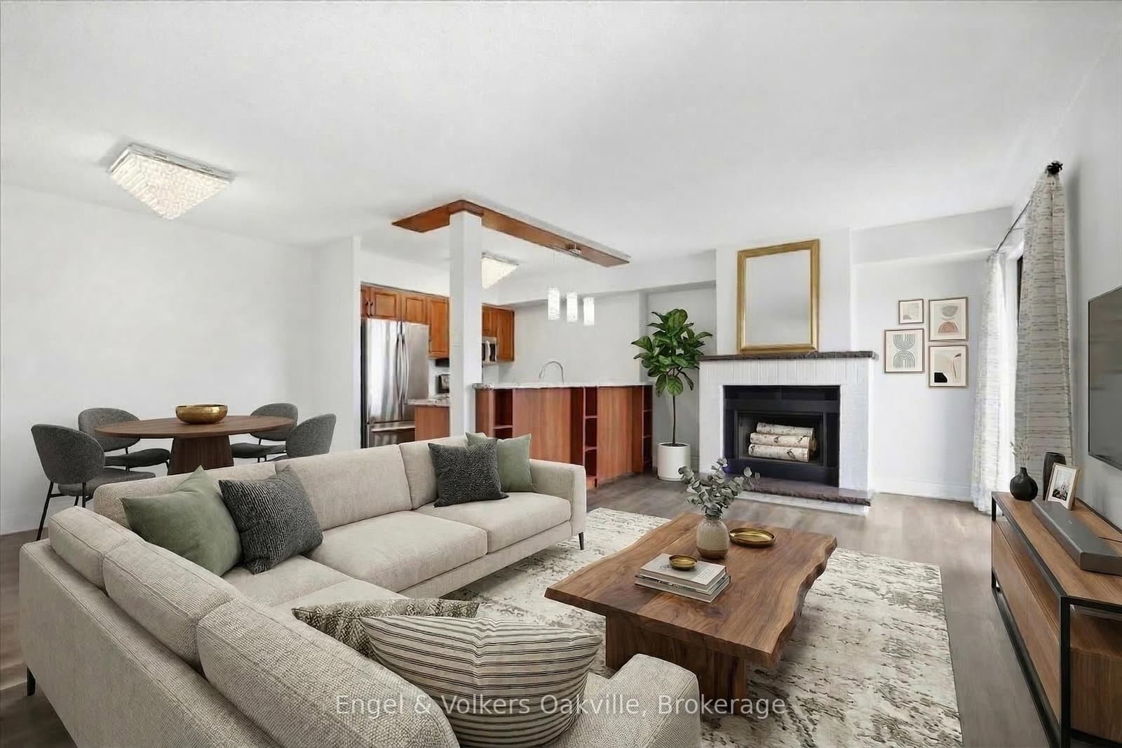 #625 - 1000 Cedarglen Gate