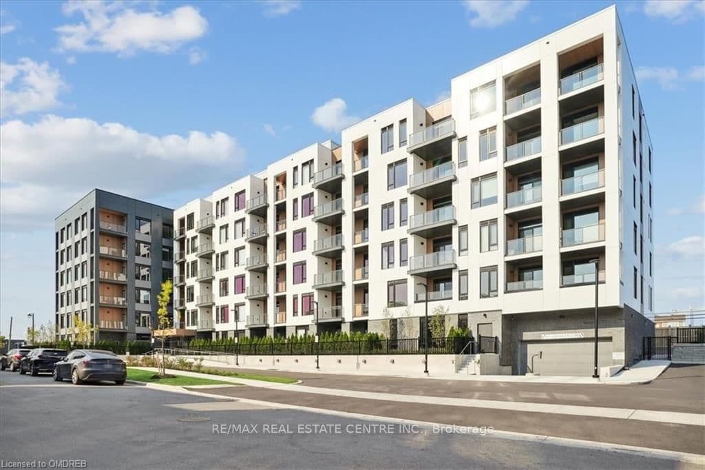 1440 Clarriage Court, Unit 207