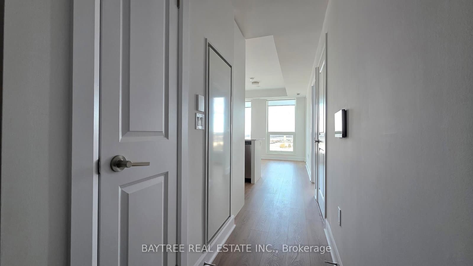 3240 William Coltson Avenue, Unit 1906