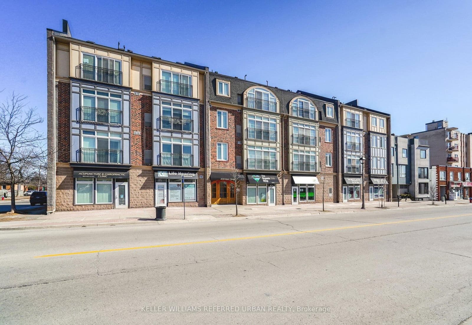 #305 - 459 Kerr Street