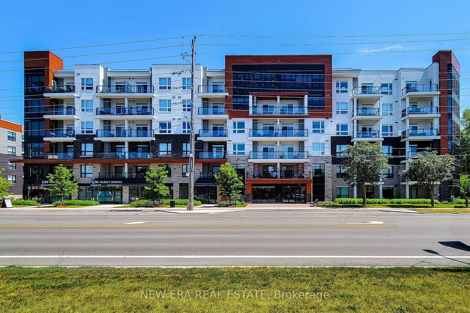 #212 - 320 Plains Road E