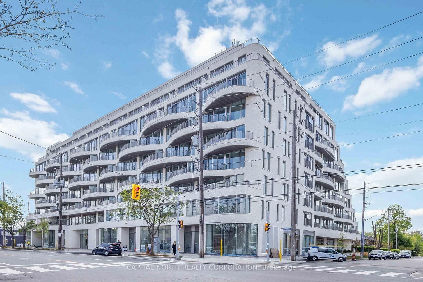 #709 - 689 The Queensway