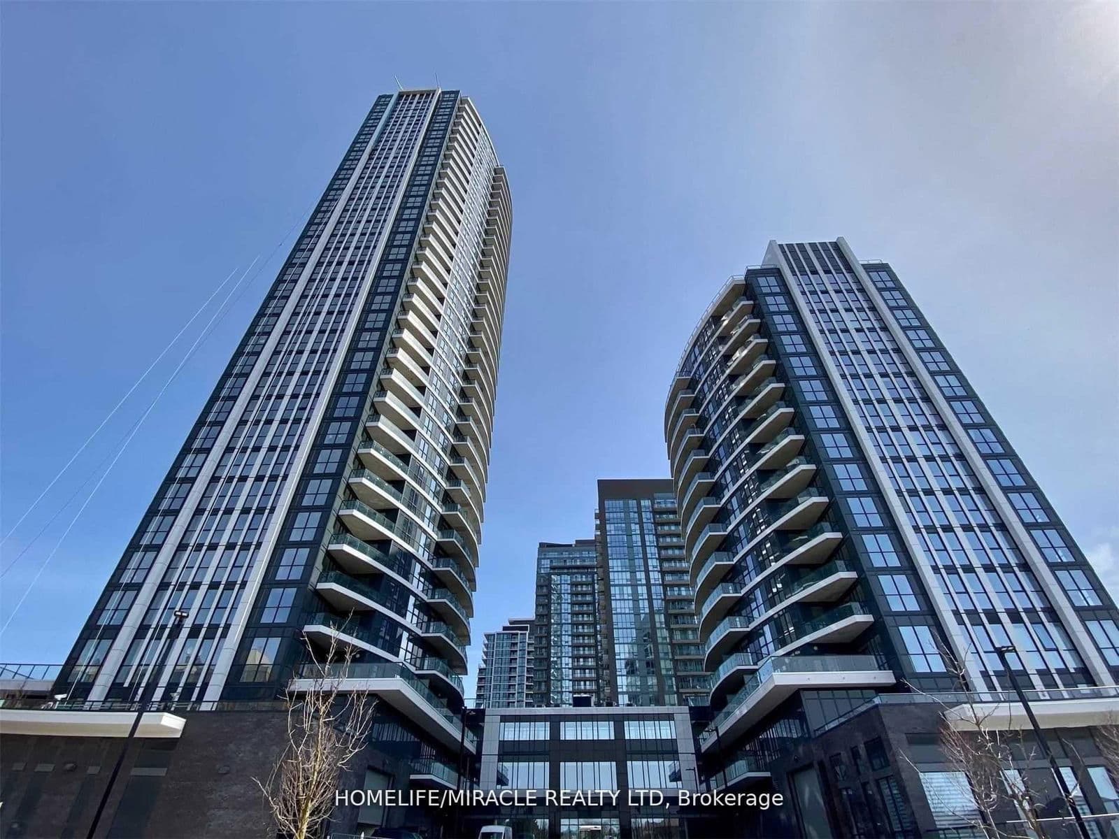 #2512 - 35 Watergarden Drive