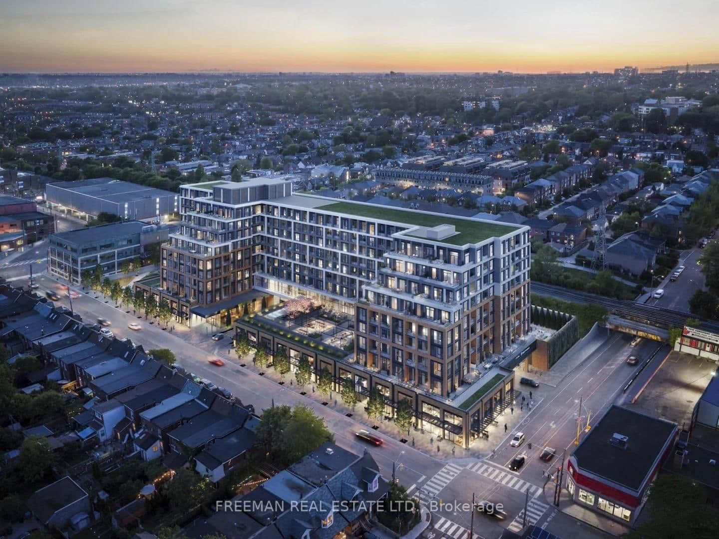 #604 - 858 Dupont Street