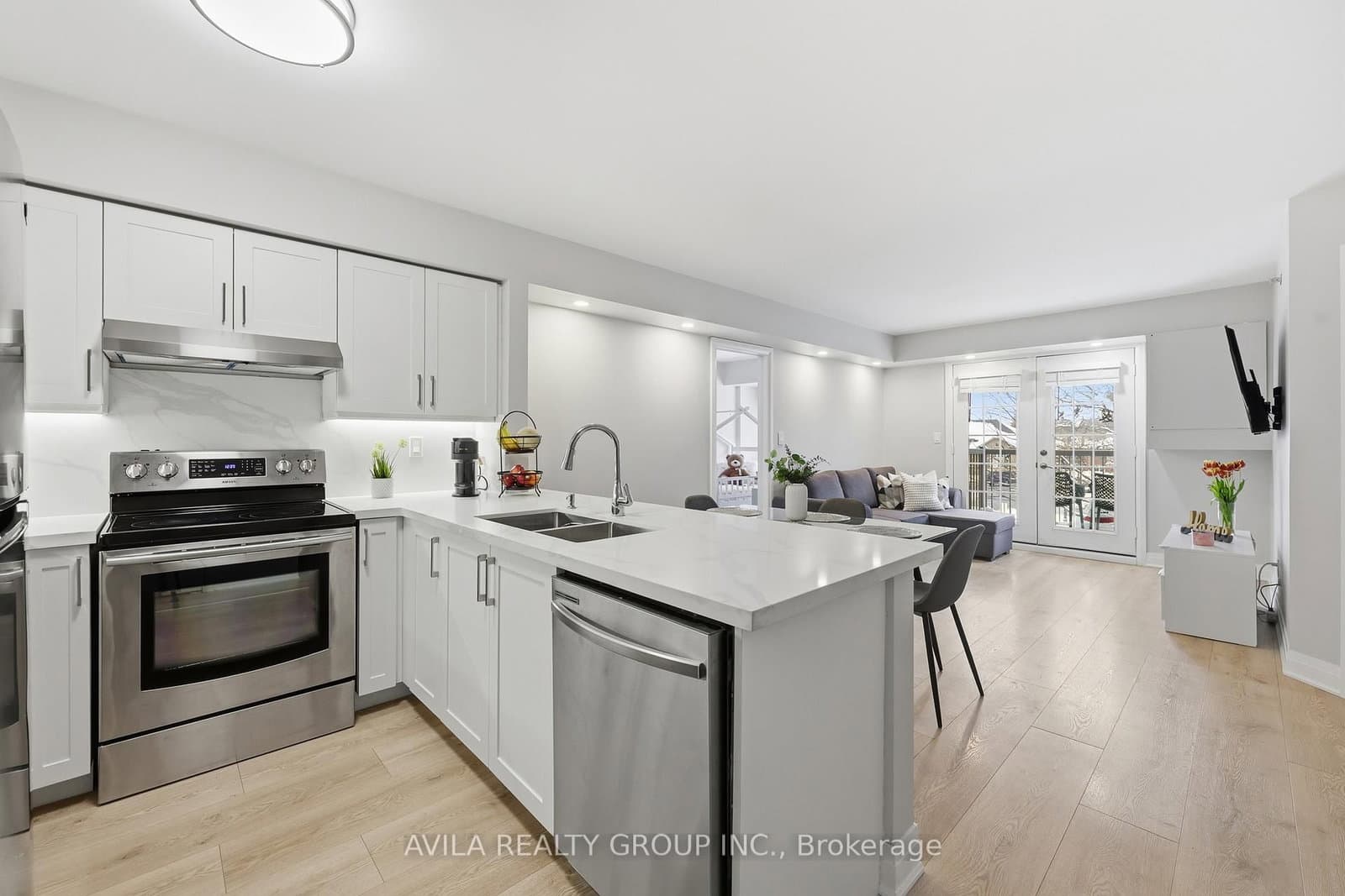 #203 - 1460 Bishops Gate