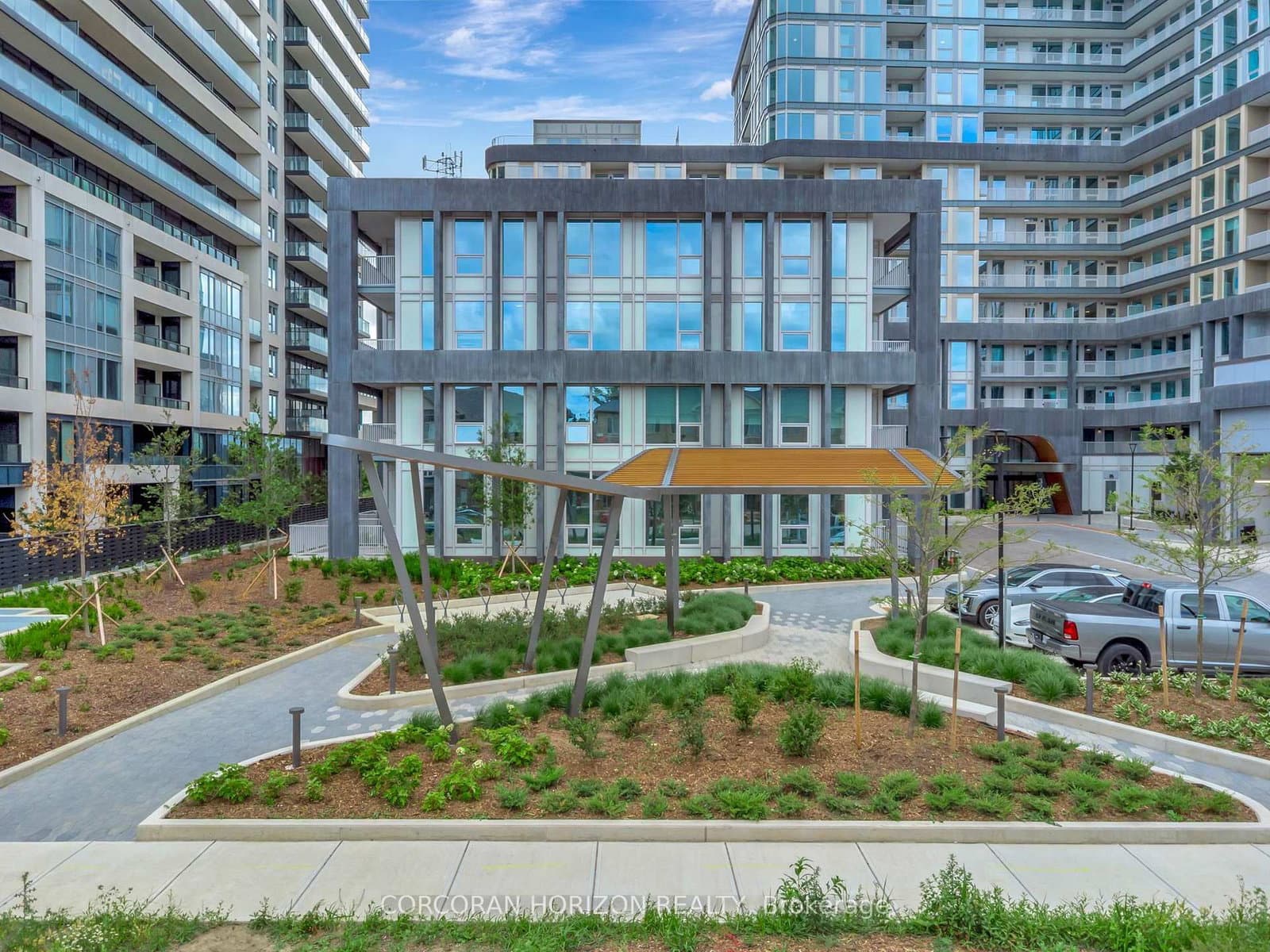 3240 William Coltson Avenue, Unit 121