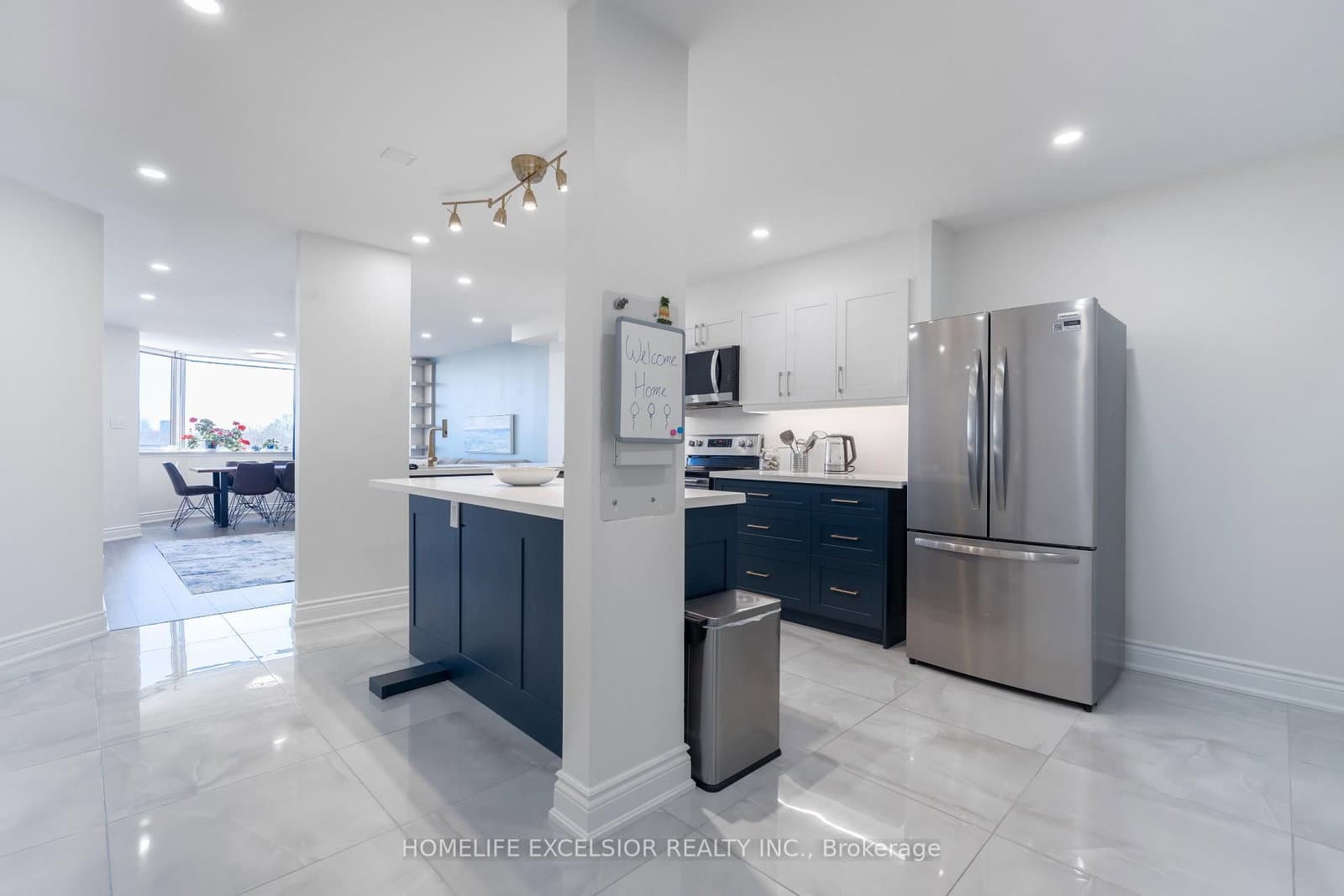 #612 - 236 Albion Road