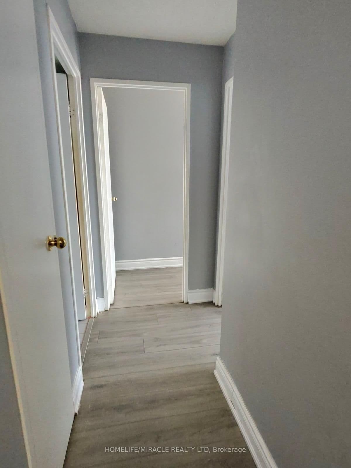 #1607 - 21 Markbrook Lane