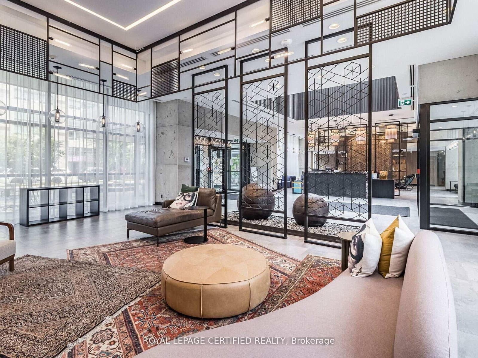 #715 - 251 Manitoba Street