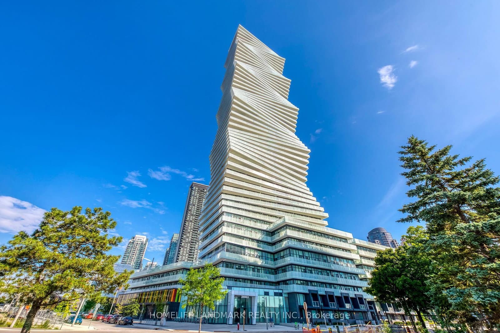 #2304 - 3883 Quartz Road