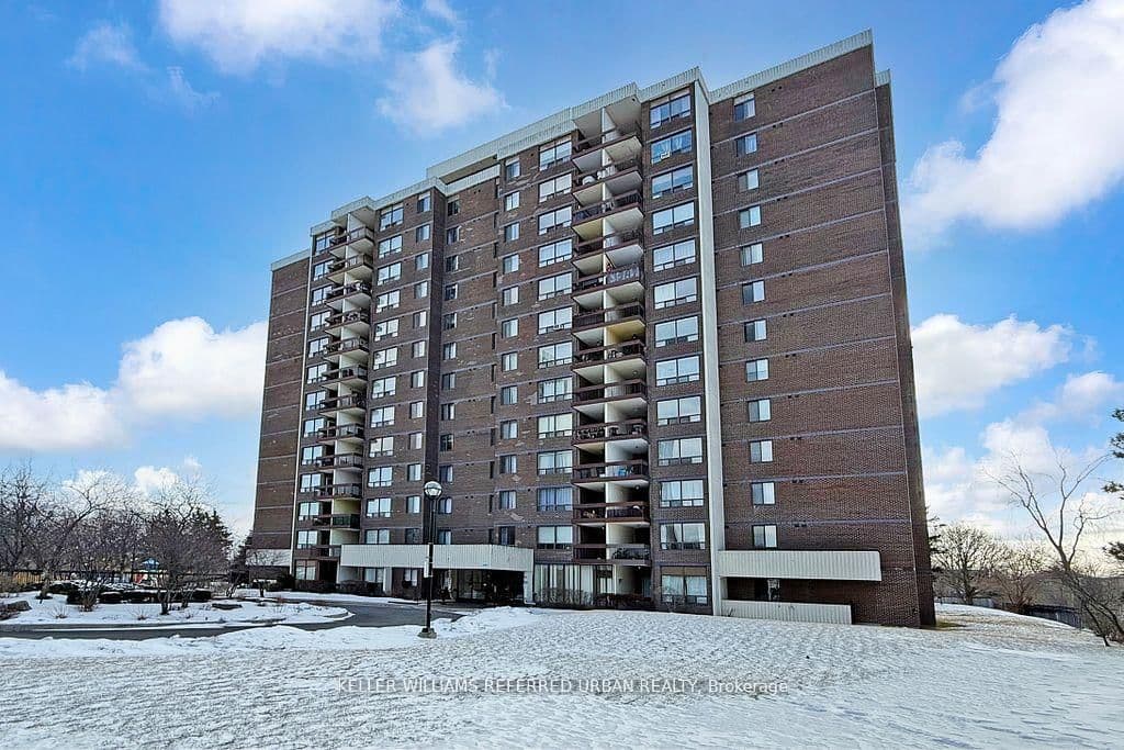 #202 - 2556 Argyle Road