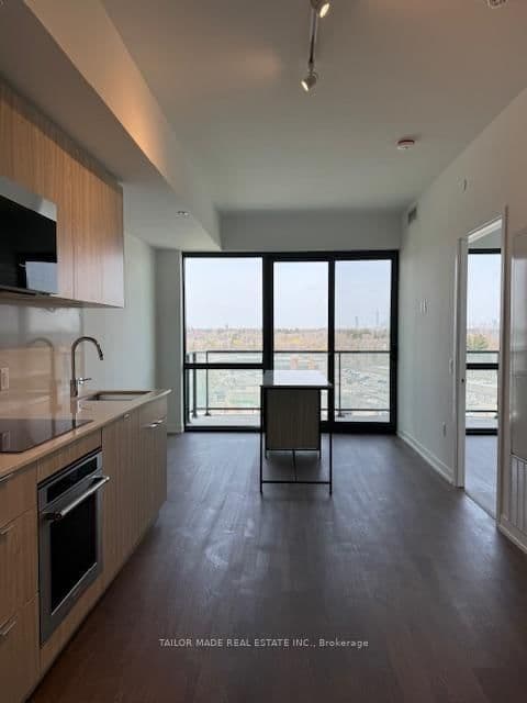 #811 - 251 Masonry Way