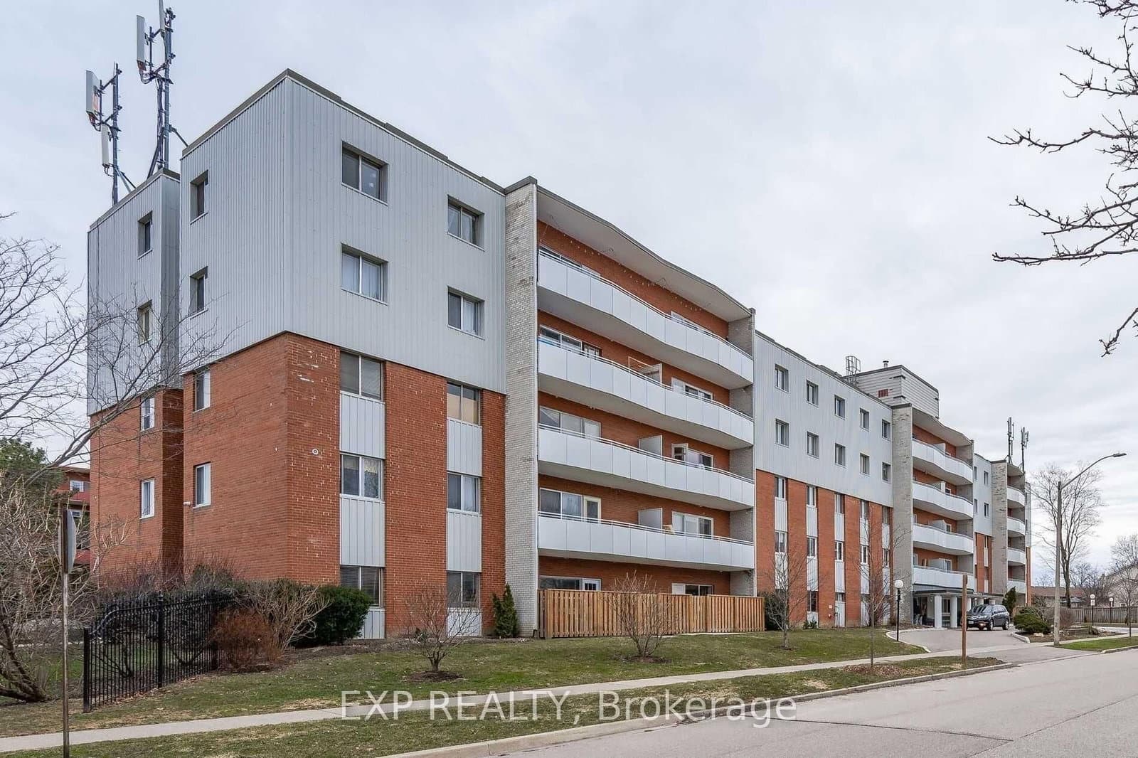 #508 - 2485 Woking Crescent