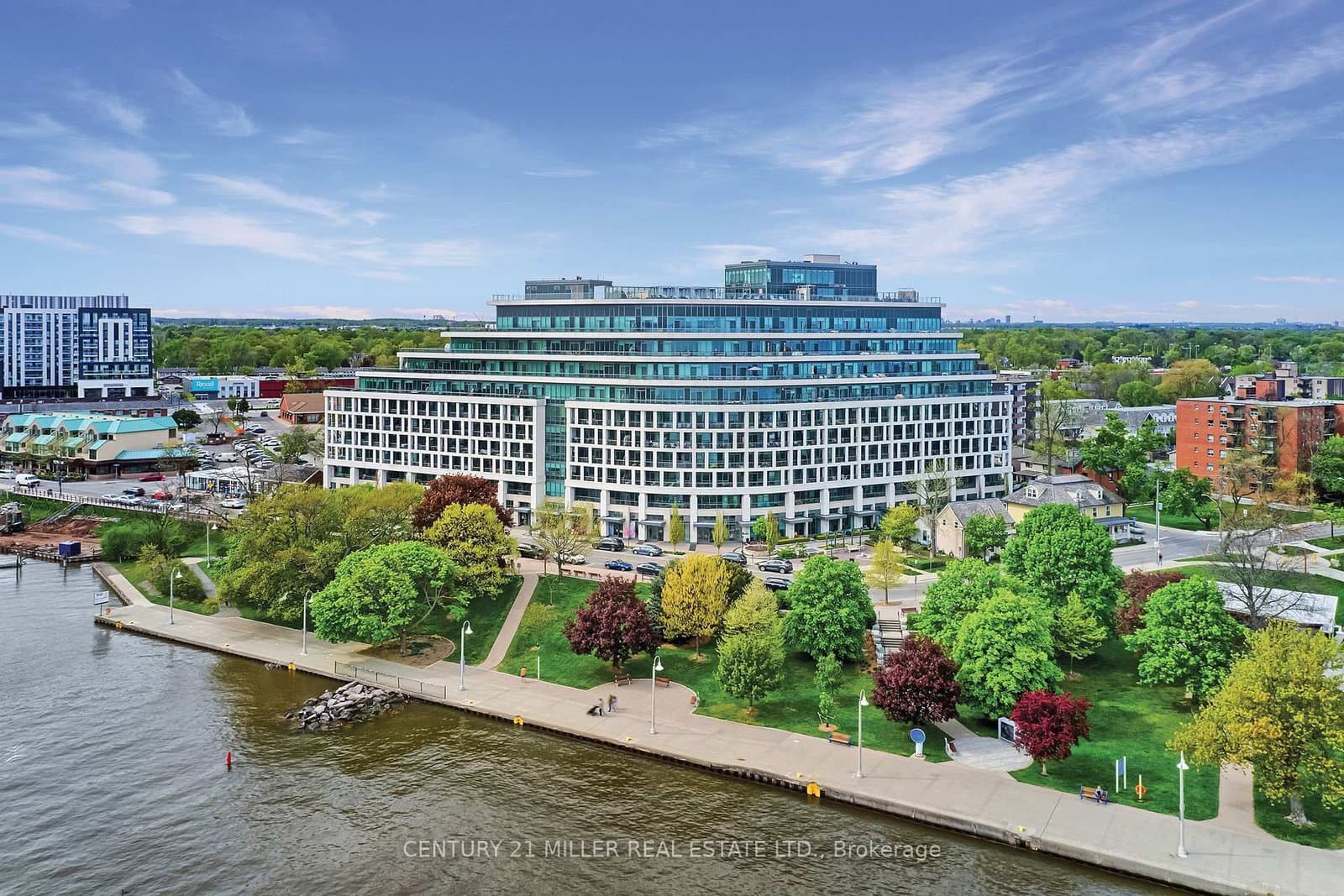 #702 - 11 Bronte Road