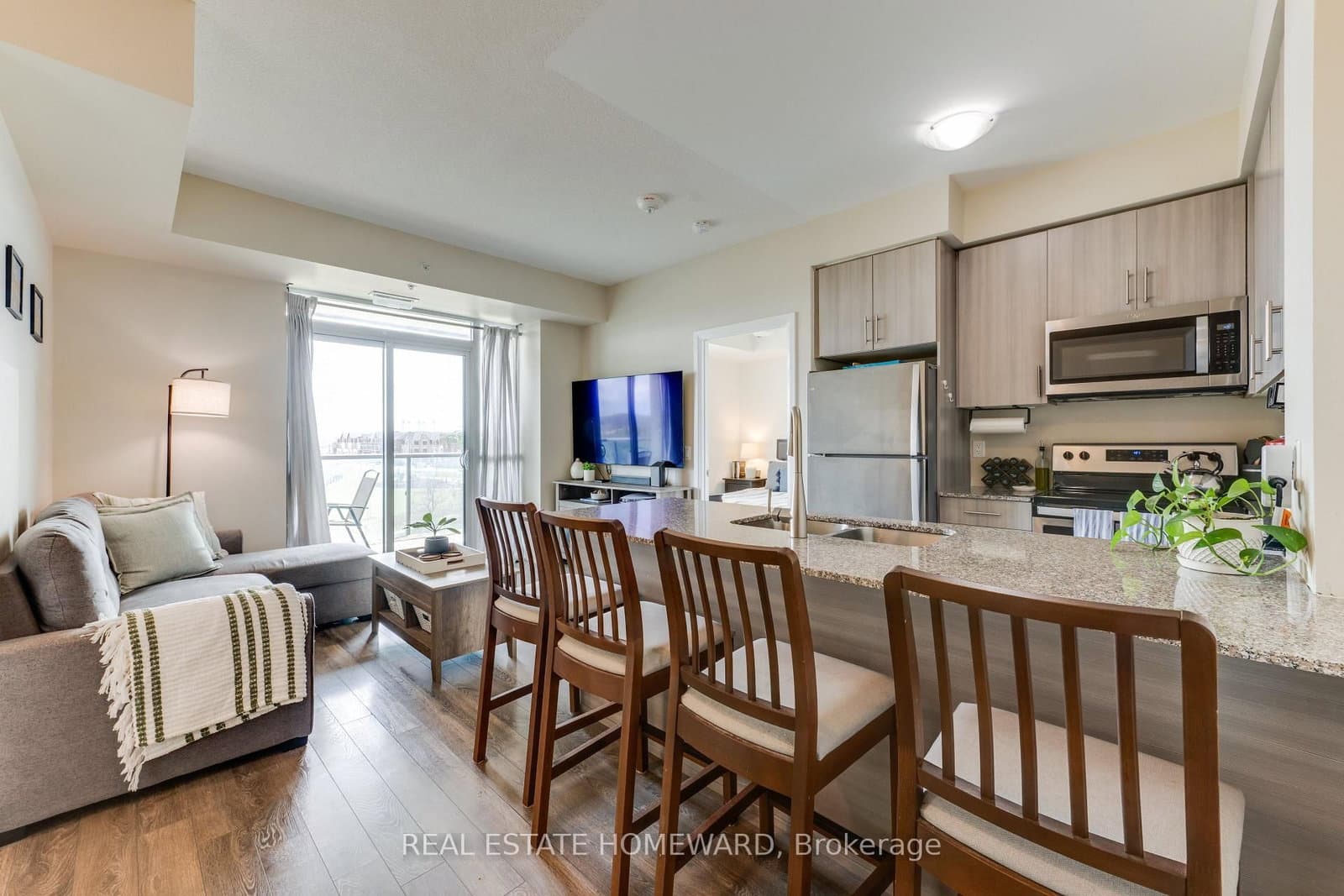 #211 - 65 Yorkland Boulevard