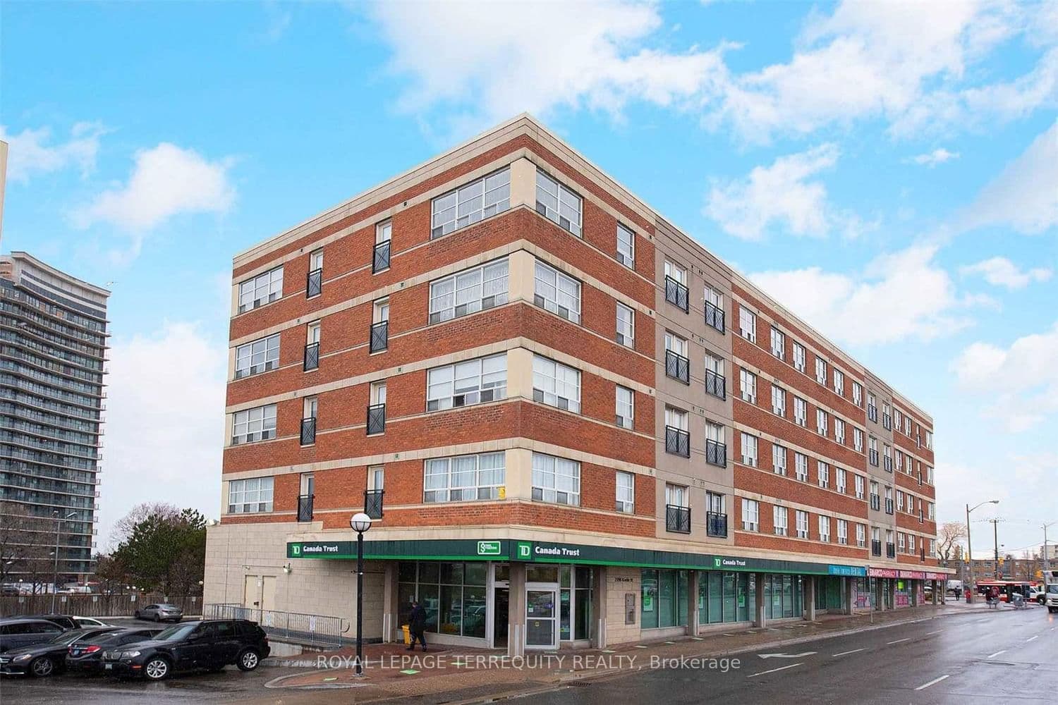 #217 - 1415 Lawrence Avenue W