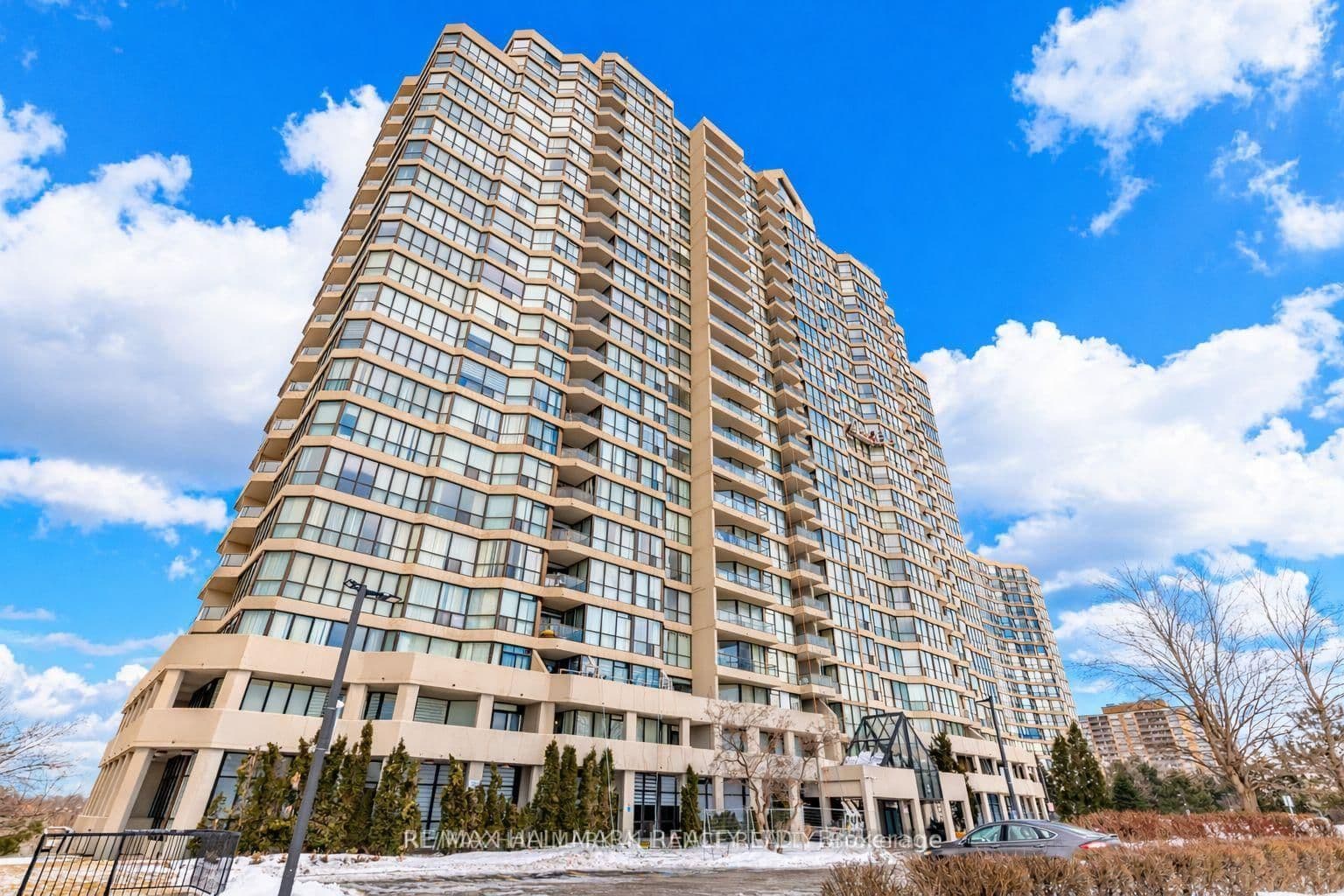 #707 - 3 Rowntree Road