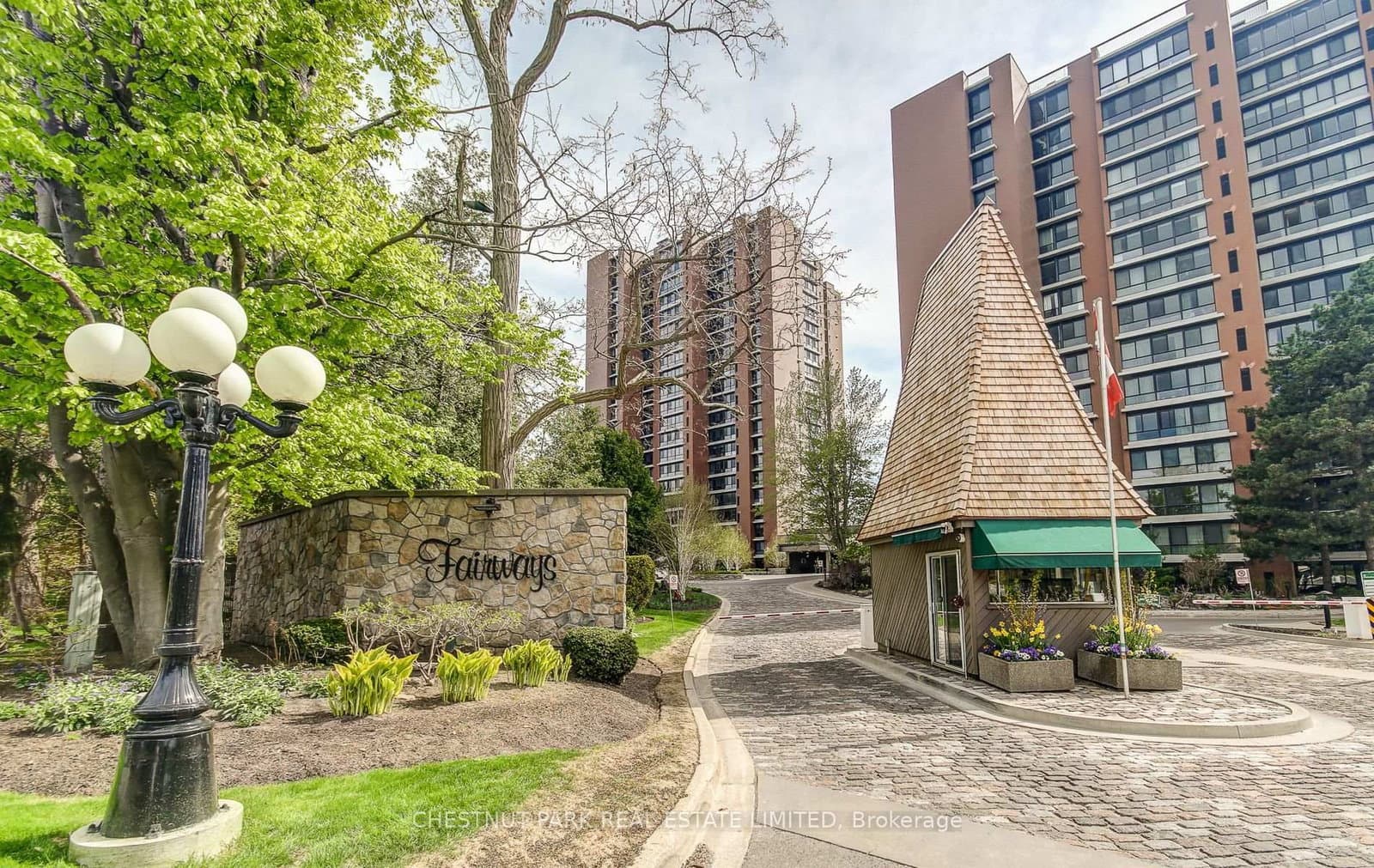 #1410 - 1400 Dixie Road