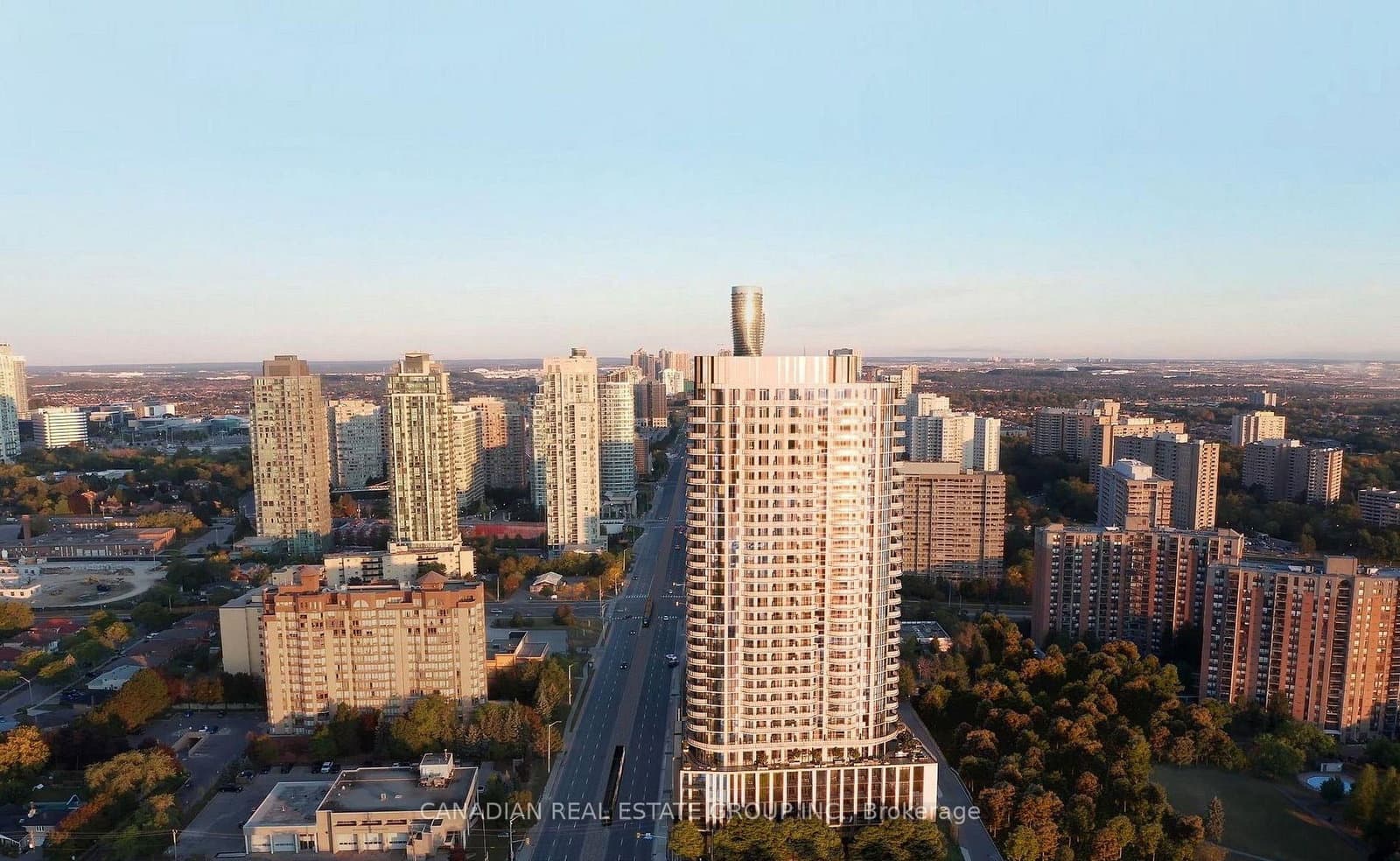 1 Fairview Road E, Unit 1606