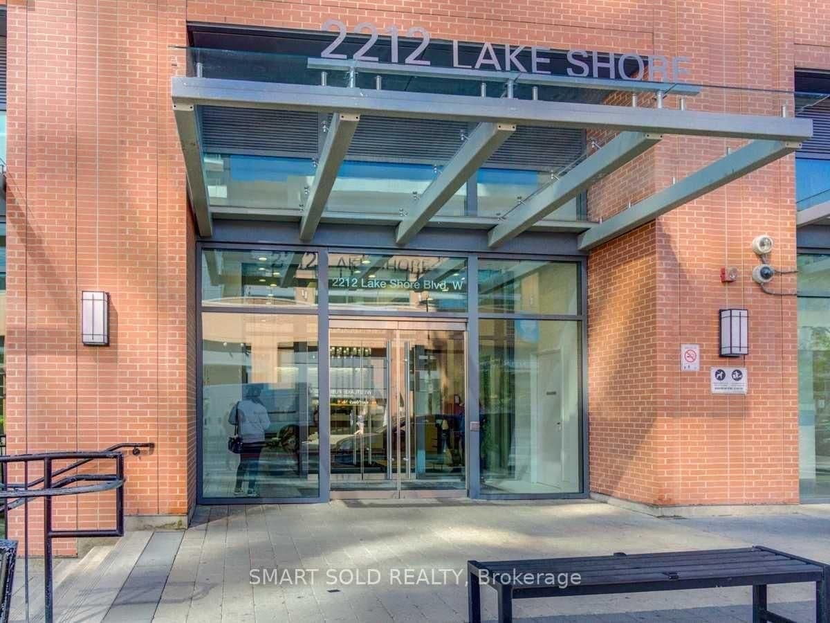 #1503 - 2212 Lake Shore Boulevard