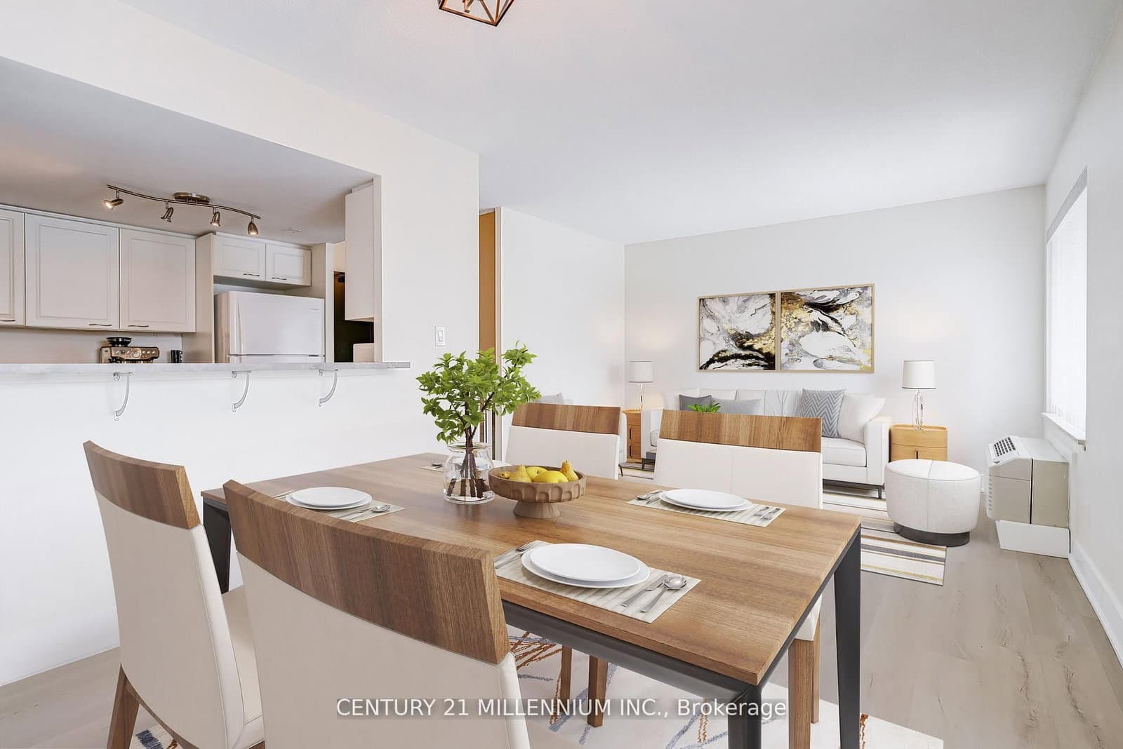 #617 - 1000 Cedarglen Gate