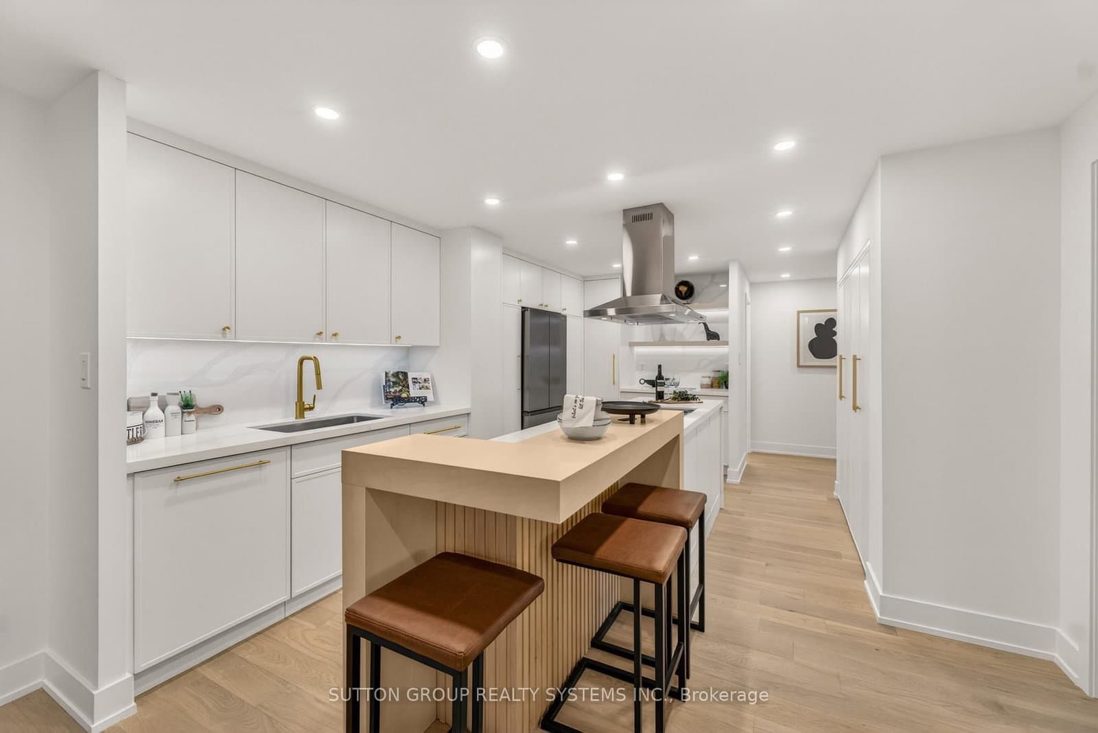 #1409 - 820 Burnhamthorpe Road