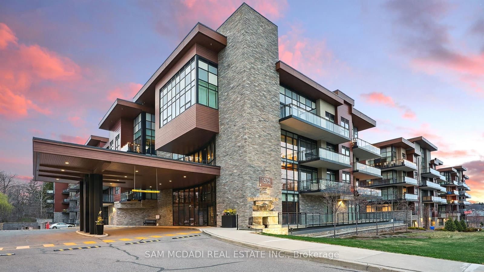 #415 - 1575 Lakeshore Road W