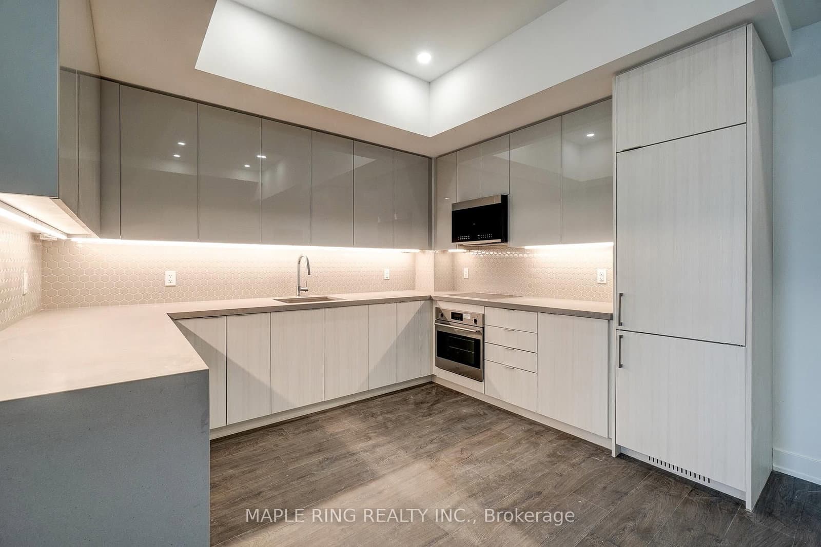 2485 Taunton Road, Unit 431