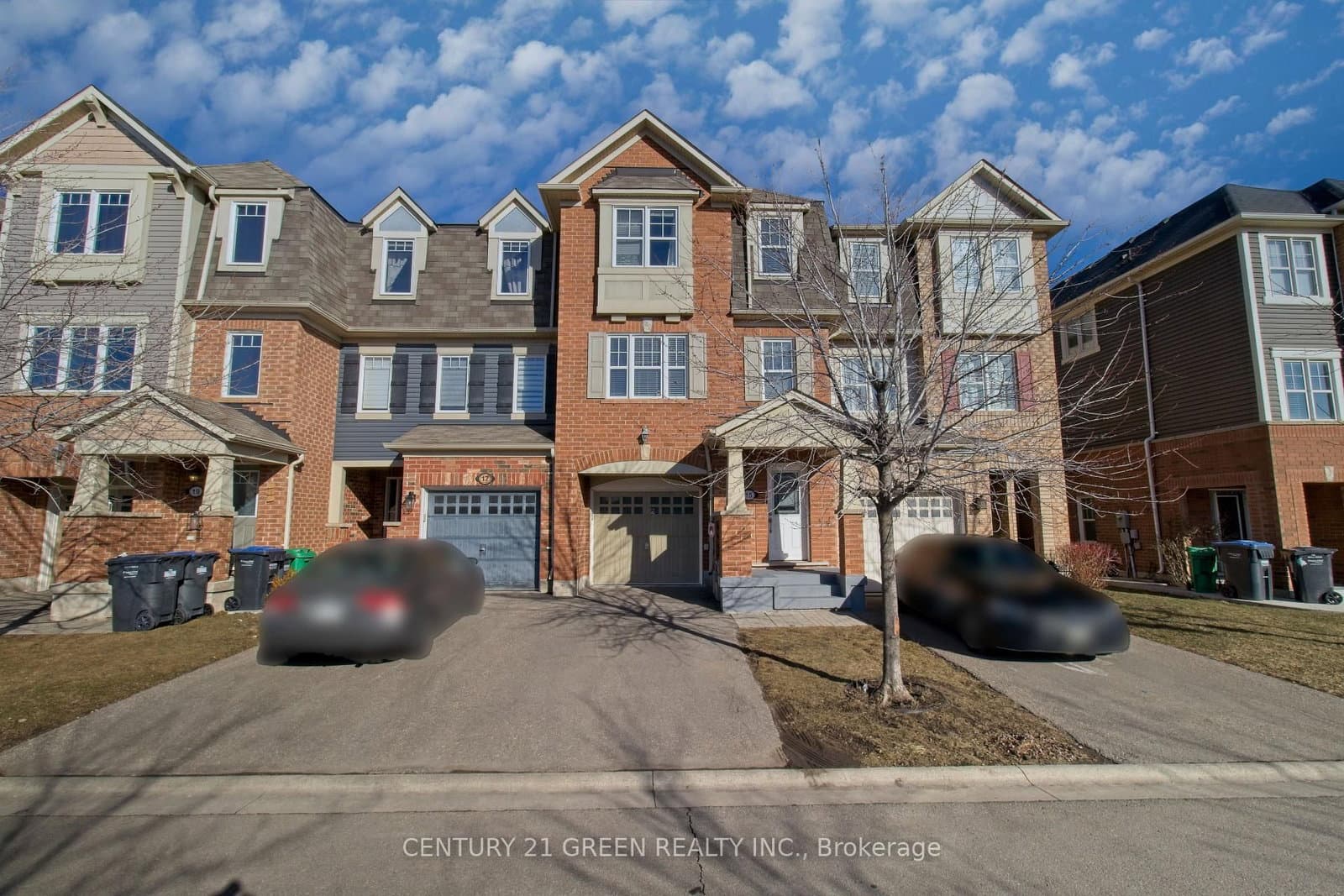 15 Lanternlight Lane