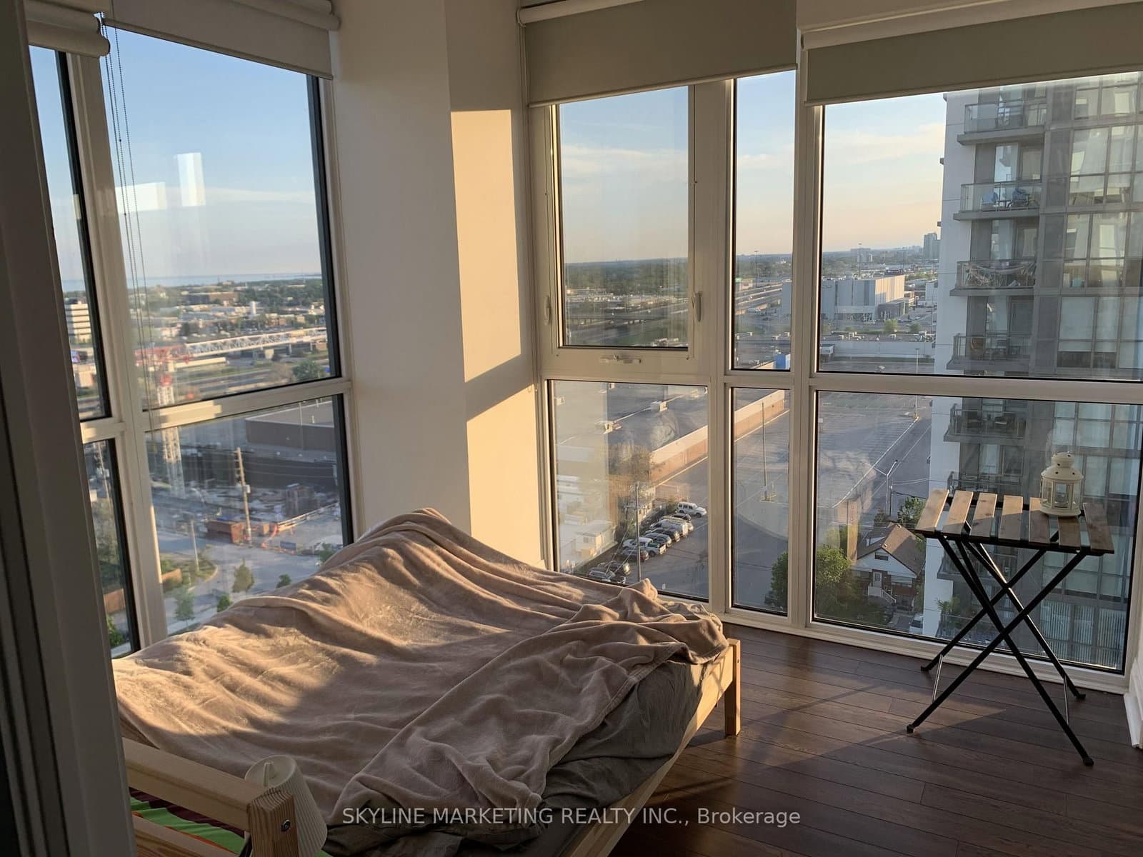 17 Zorra Street, Unit 1209