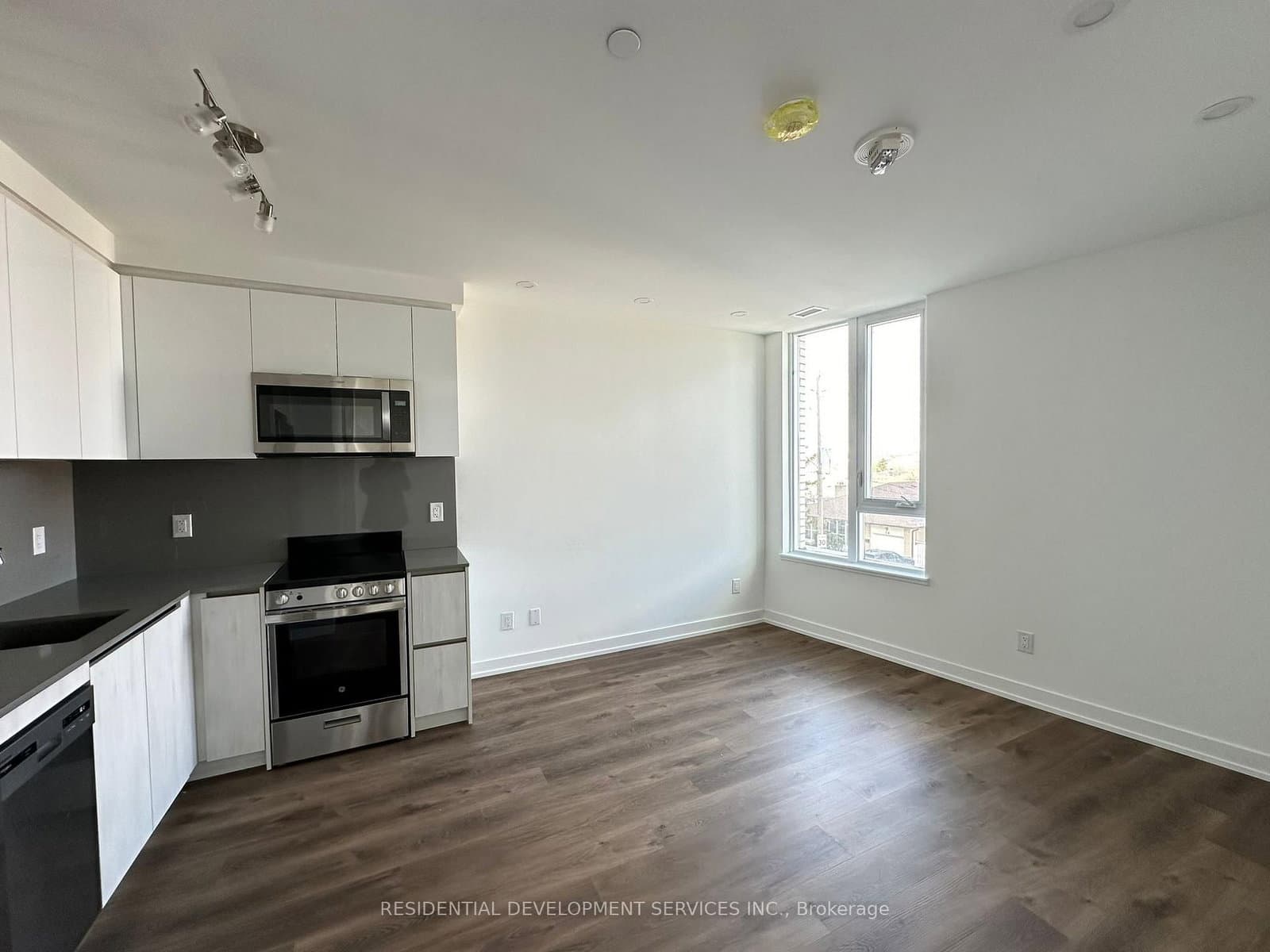 3100 Keele Street, Unit 318