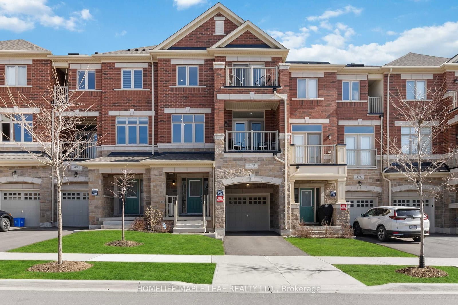 478 Silver Maple Road