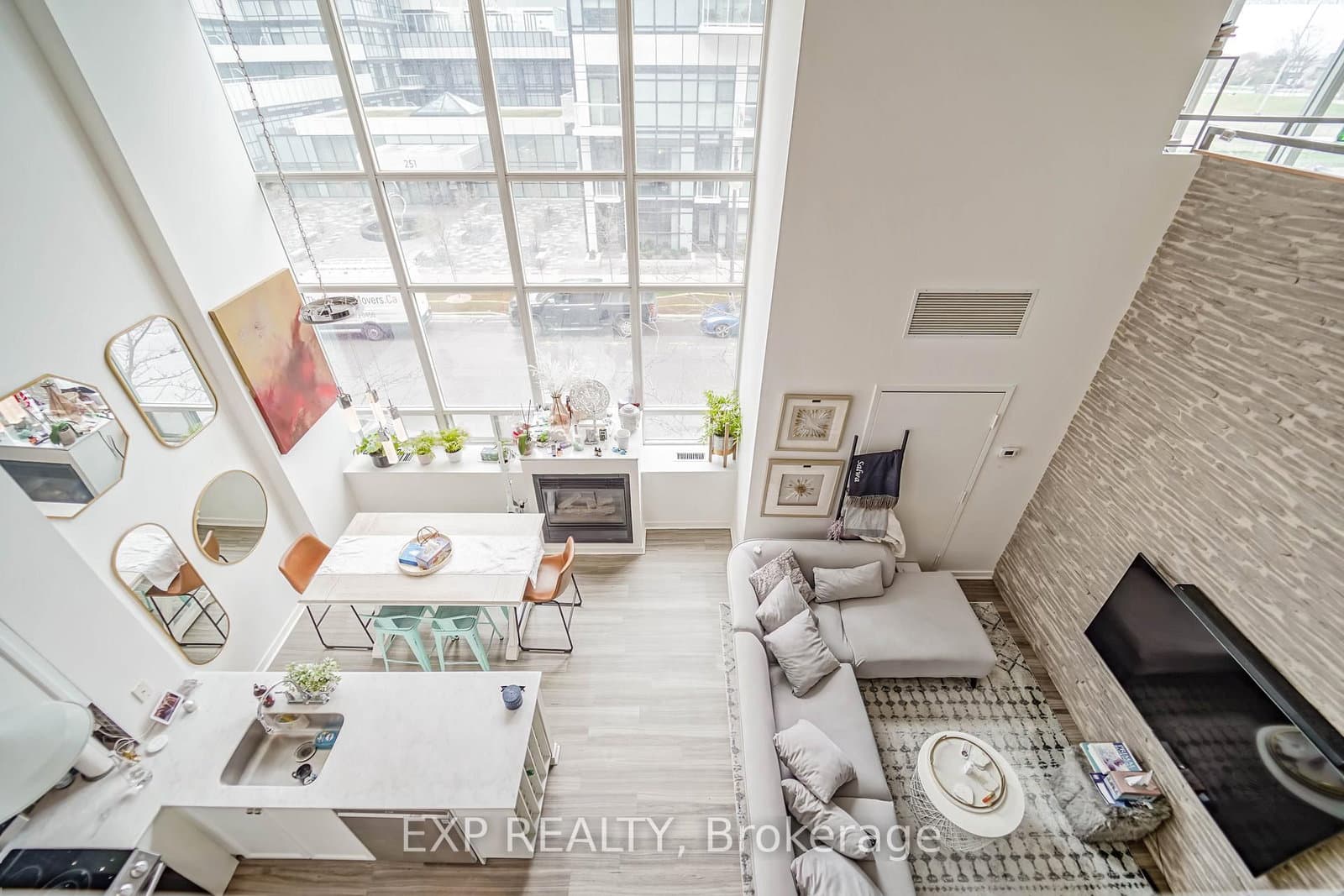 300 Manitoba Street, Unit 217