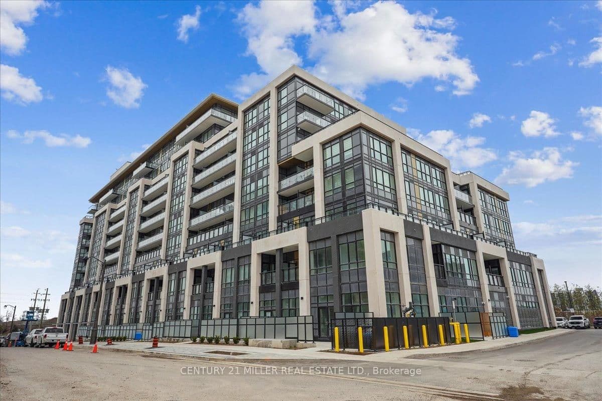 405 Dundas Street W, Unit 302