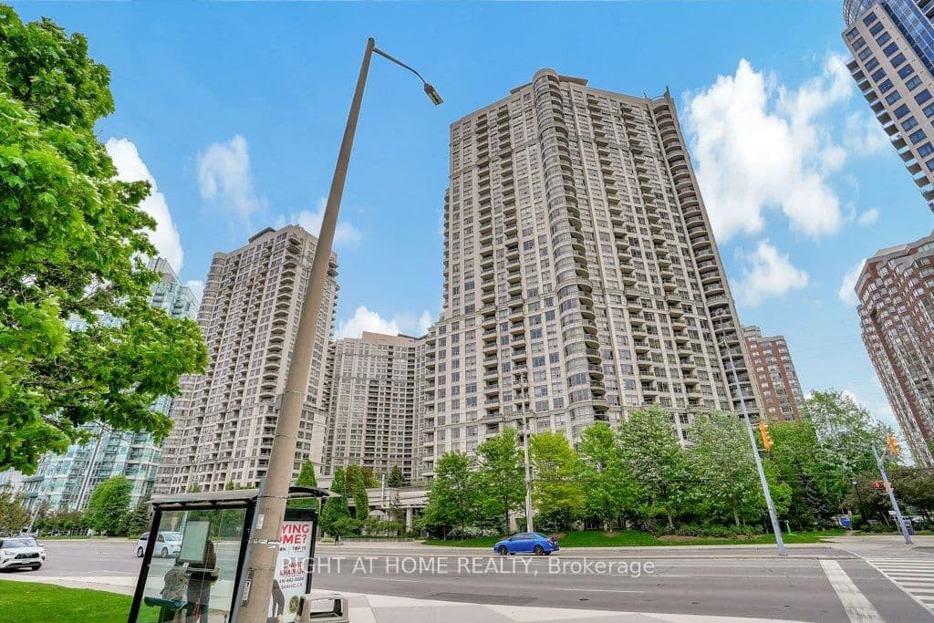 310 Burnhamthorpe Road W, Unit 1105