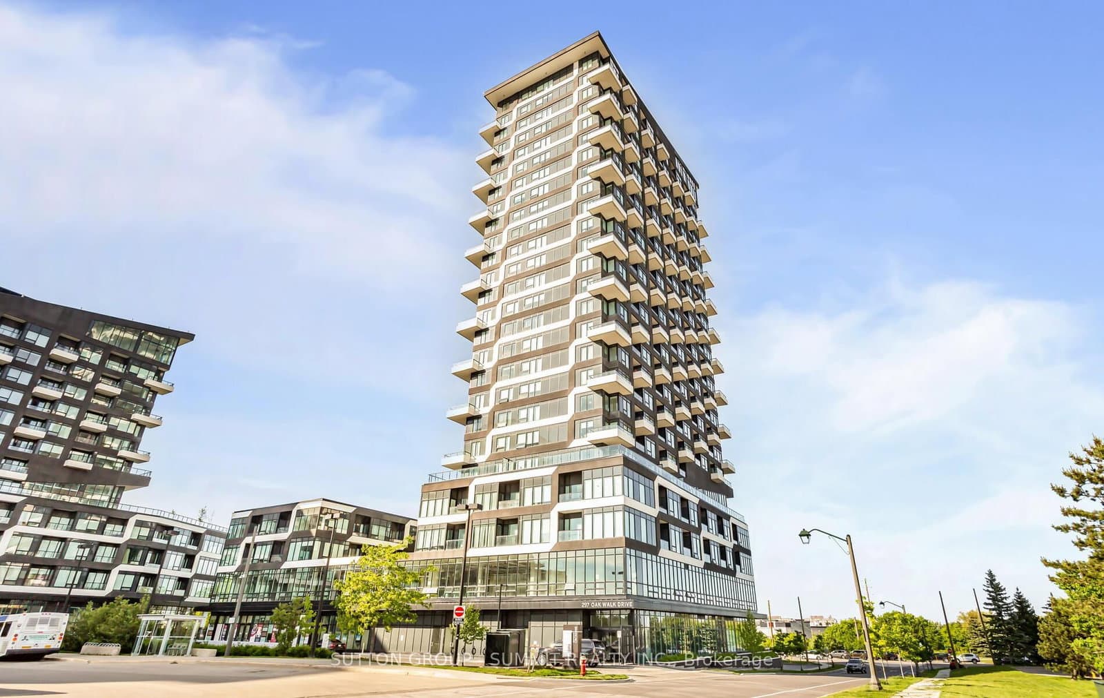 297 Oak Walk Drive, Unit 1009